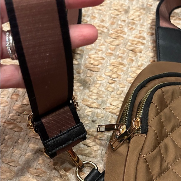 Elegant Brown Quilted Belt Bag - Picture 4 of 10